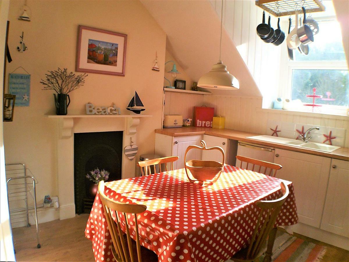 Happy Seaside Days In Combe Martin, Devon Appartement Buitenkant foto