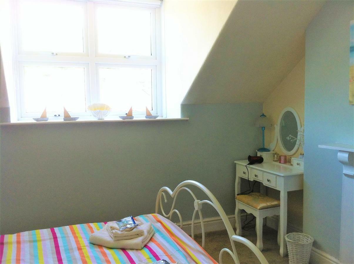 Happy Seaside Days In Combe Martin, Devon Appartement Buitenkant foto